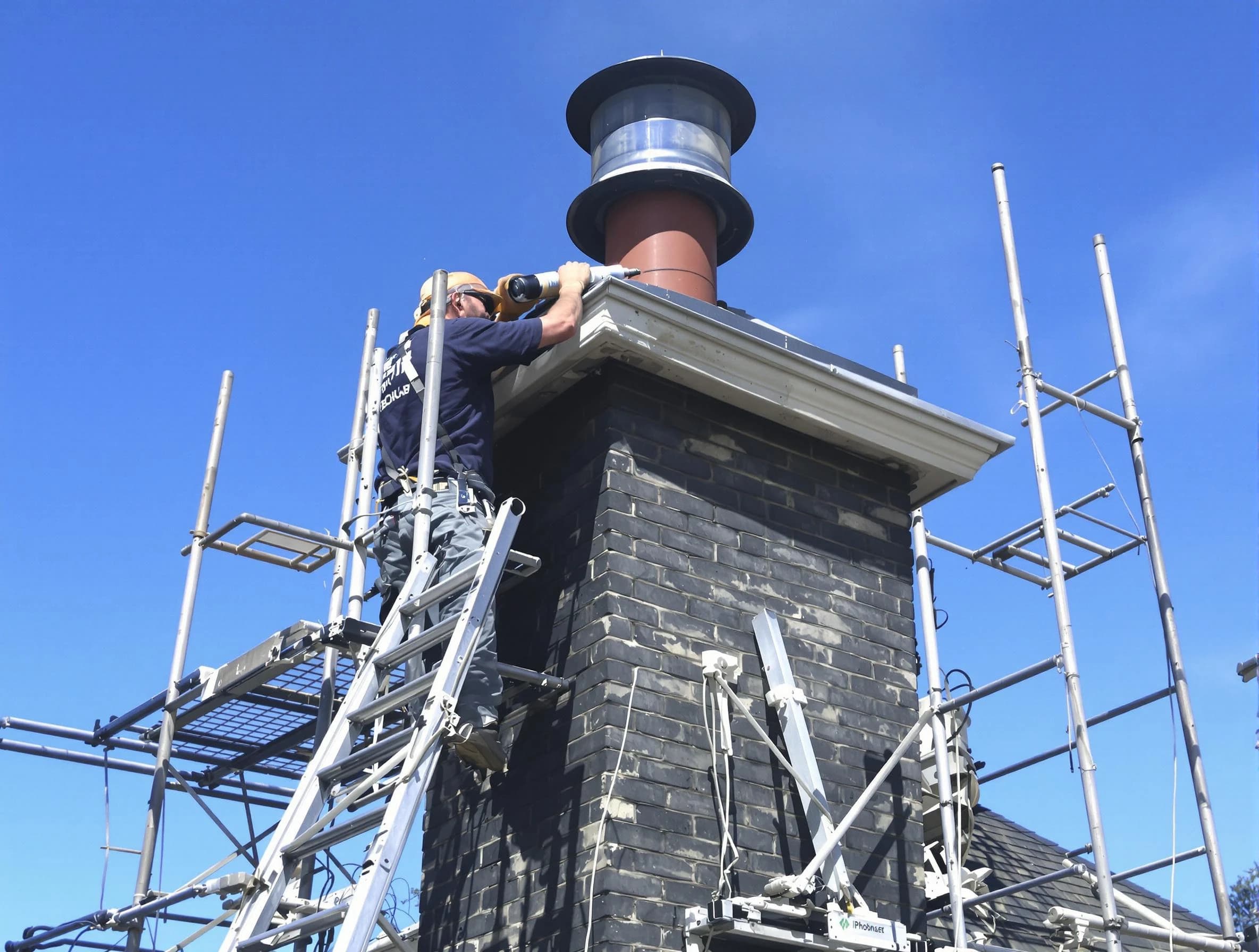 Sturdy chimney crown finished by Glenshaw Chimney Sweep in Glenshaw, PA